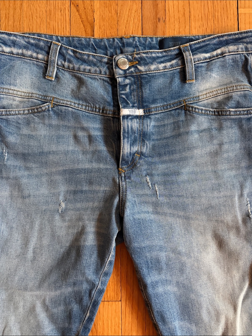 Closed Light Blue Distressed Toothpick Jeans | 29